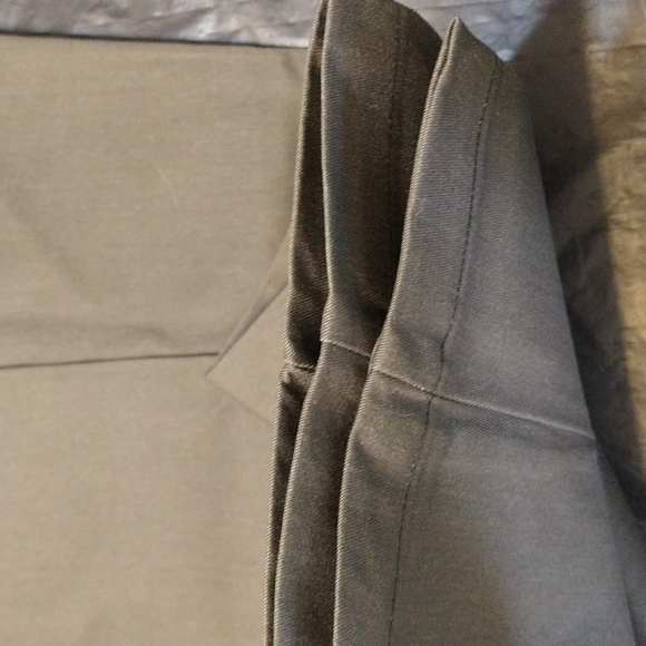 NWT-Dickies Slacks-W 40 L 30Dark Green - Picture 3 of 7